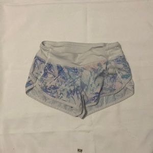 Ivivva Shorts. KS 8-4